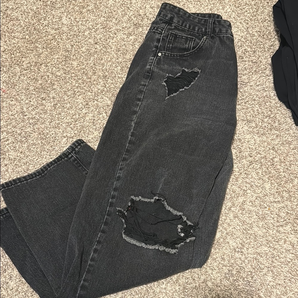 Black Distressed Women's Jeans